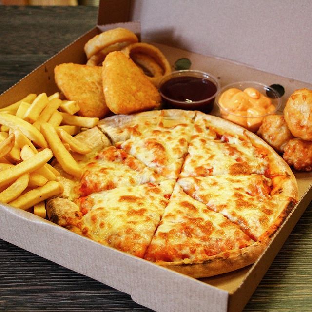 Mega Munchy Box seved in at Cafe India in Renfrew.